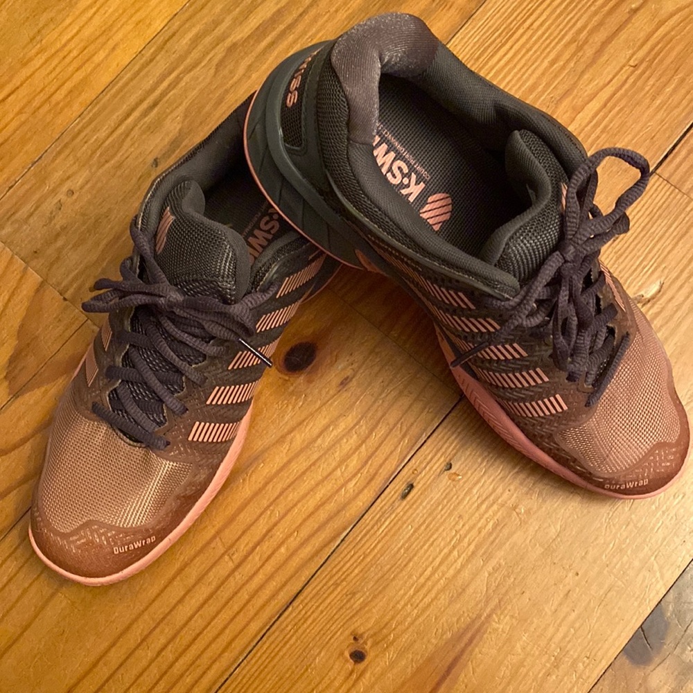 K-Swiss all court women’s tennis shoes, size 11, good support with wide toe box